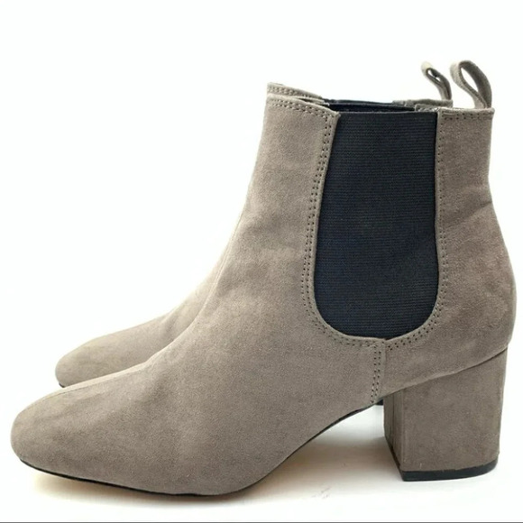 Express ankle booties size 7 gray Chelsea boots - Picture 4 of 11